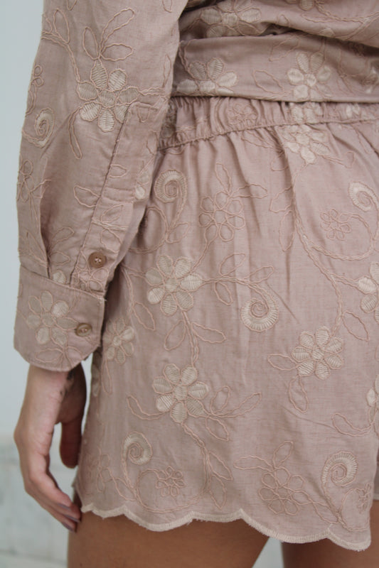 Short Sabrina Bordado